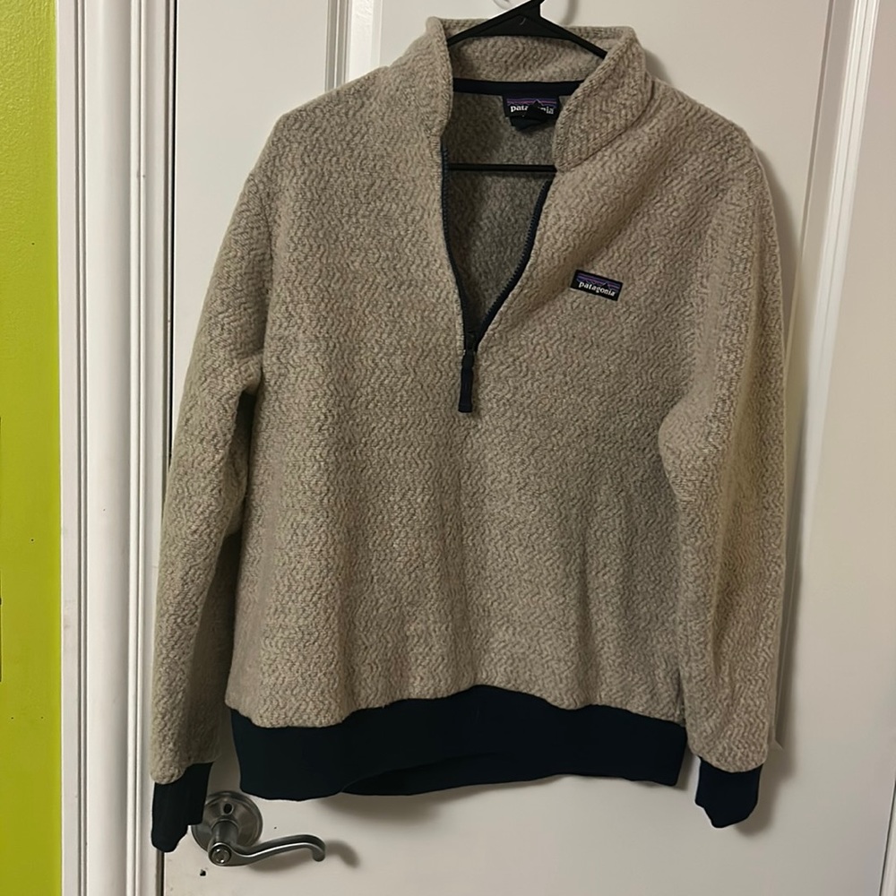 Patagonia quarter zip
